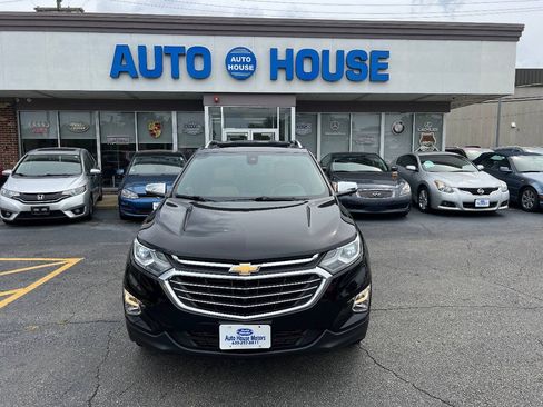 Used 2018 Chevrolet Equinox Premier AWD/4WD image 2