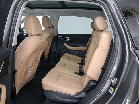 New 2026 Audi Q7 3.0T Premium AWD/4WD image 13