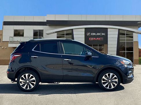 Used 2022 Buick Encore Preferred w/ Safety Package AWD/4WD image 7