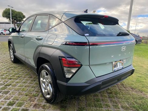 Certified 2024 Hyundai Kona SE AWD/4WD image 5