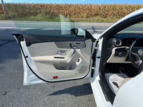 Used 2025 Mercedes-Benz CLA 250 4MATIC w/ Winter Package image 23