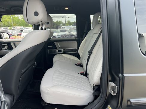Certified 2025 Mercedes-Benz G 63 AMG 4MATIC image 32