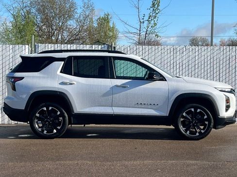 Used 2025 Chevrolet Equinox RS w/ Safety and Technology Package AWD/4WD image 3