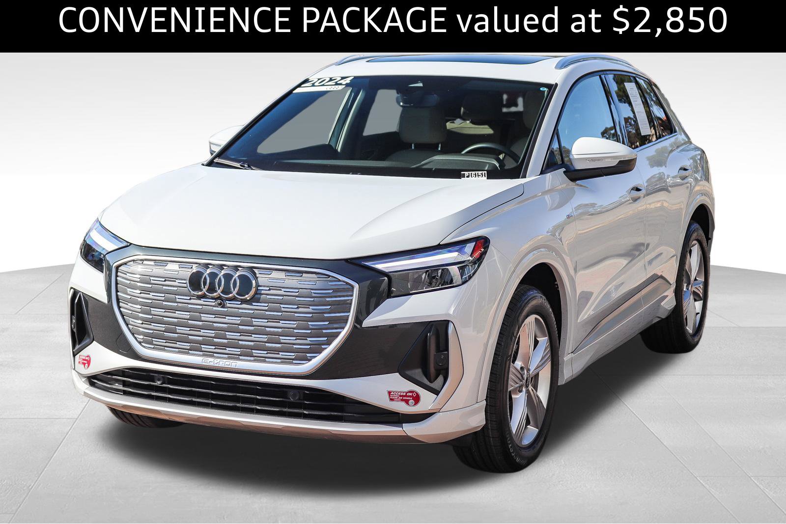 Used 2024 Audi Q4 e-tron Premium w/ Convenience Package AWD/4WD image 3