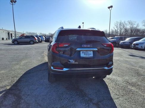 Used 2021 GMC Terrain SLT image 22