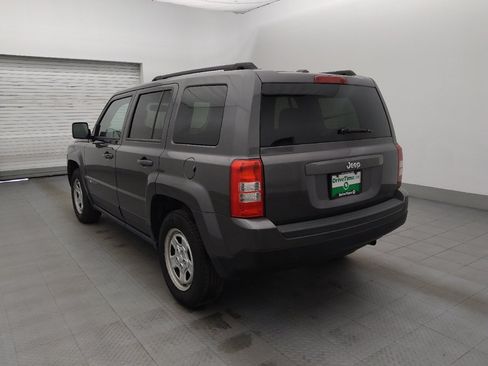 Used 2016 Jeep Patriot Sport w/ Power Value Group FWD image 5