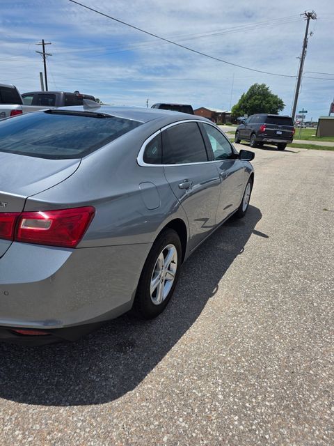 Used 2024 Chevrolet Malibu LT FWD image 8