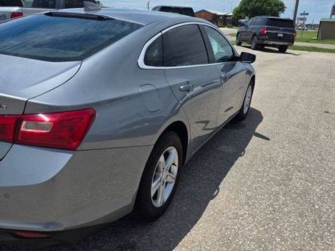 Used 2024 Chevrolet Malibu LT FWD image 8
