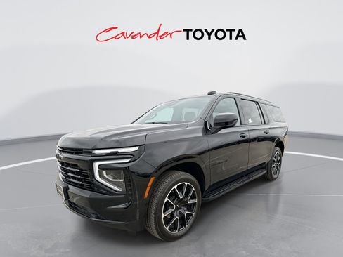 Used 2025 Chevrolet Suburban RST w/ Sun And Tow Package image 1