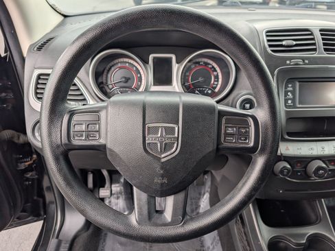 Used 2014 Dodge Journey SE w/ Flexible Seating Group FWD image 16