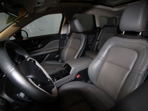 Used 2024 Lincoln Corsair Grand Touring w/ Equipment Group 301A image 4