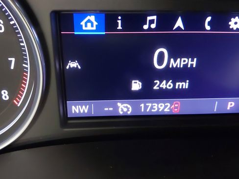 Used 2022 Buick Enclave Essence w/ Experience Buick Package image 19