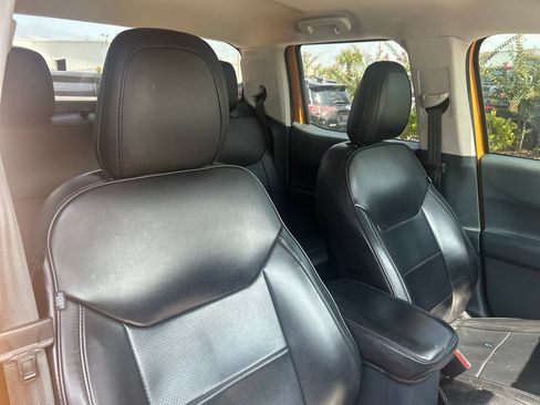 Used 2023 Ford Maverick XLT w/ XLT Luxury Package FWD image 14