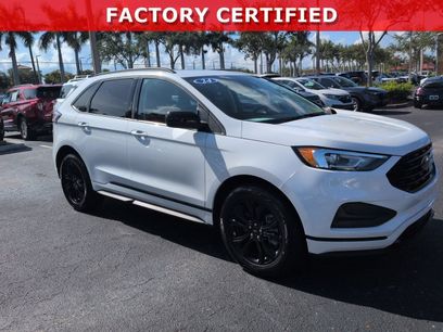 Certified 2024 Ford Edge SE w/ Black Appearance Package