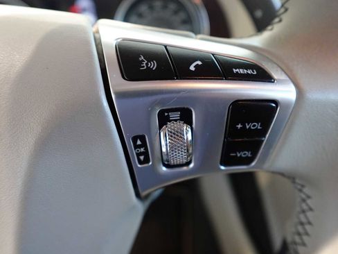 Used 2014 Bentley Continental GT image 29