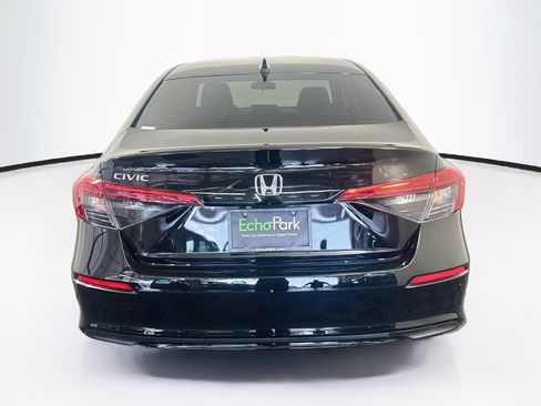 Used 2024 Honda Civic EX image 7