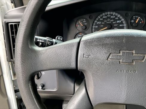Used 2007 Chevrolet Express 3500 Extended Passenger w/ LT Preferred Equipment Group RWD image 20