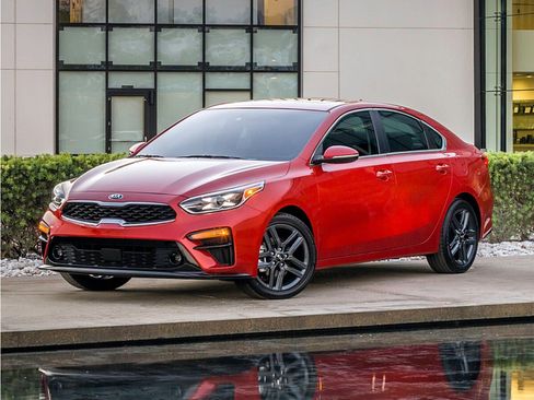 Used 2021 Kia Forte LXS FWD image 1