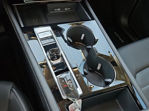 New 2026 Volkswagen Atlas SEL image 16