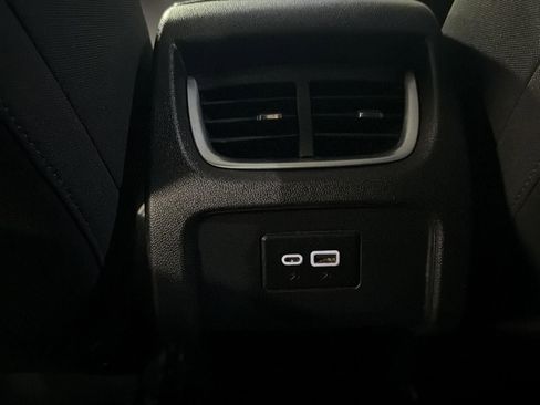 Used 2020 Chevrolet Blazer LT image 25