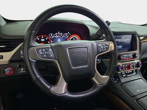 Used 2016 GMC Yukon Denali w/ Open Road Package image 19