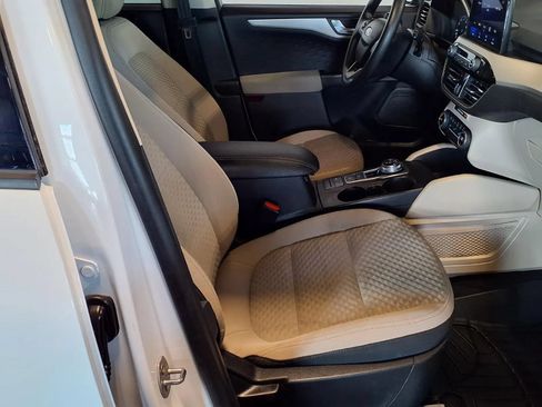 Used 2020 Ford Escape SE AWD/4WD image 11