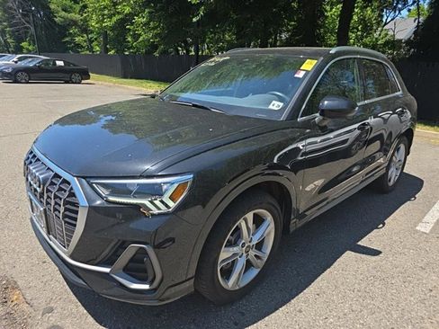 Used 2023 Audi Q3 2.0T Premium w/ Convenience Package AWD/4WD image 15