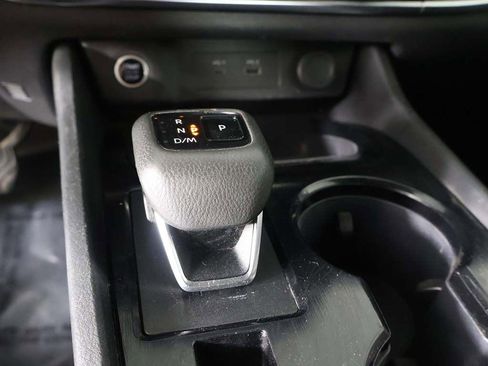 Used 2023 Nissan Rogue S AWD/4WD image 49