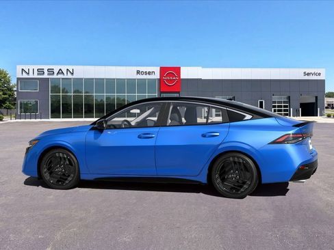 New 2027 Nissan Sentra SR w/ SR All Weather Package FWD image 23