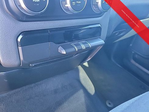 Used 2022 RAM 1500 Big Horn RWD image 30