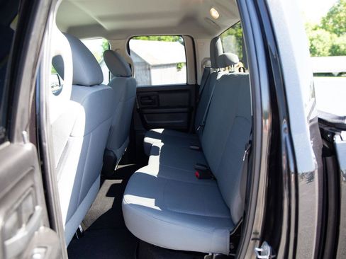Used 2015 RAM 1500 Express w/ Black Ram 1500 Express Group AWD/4WD image 20