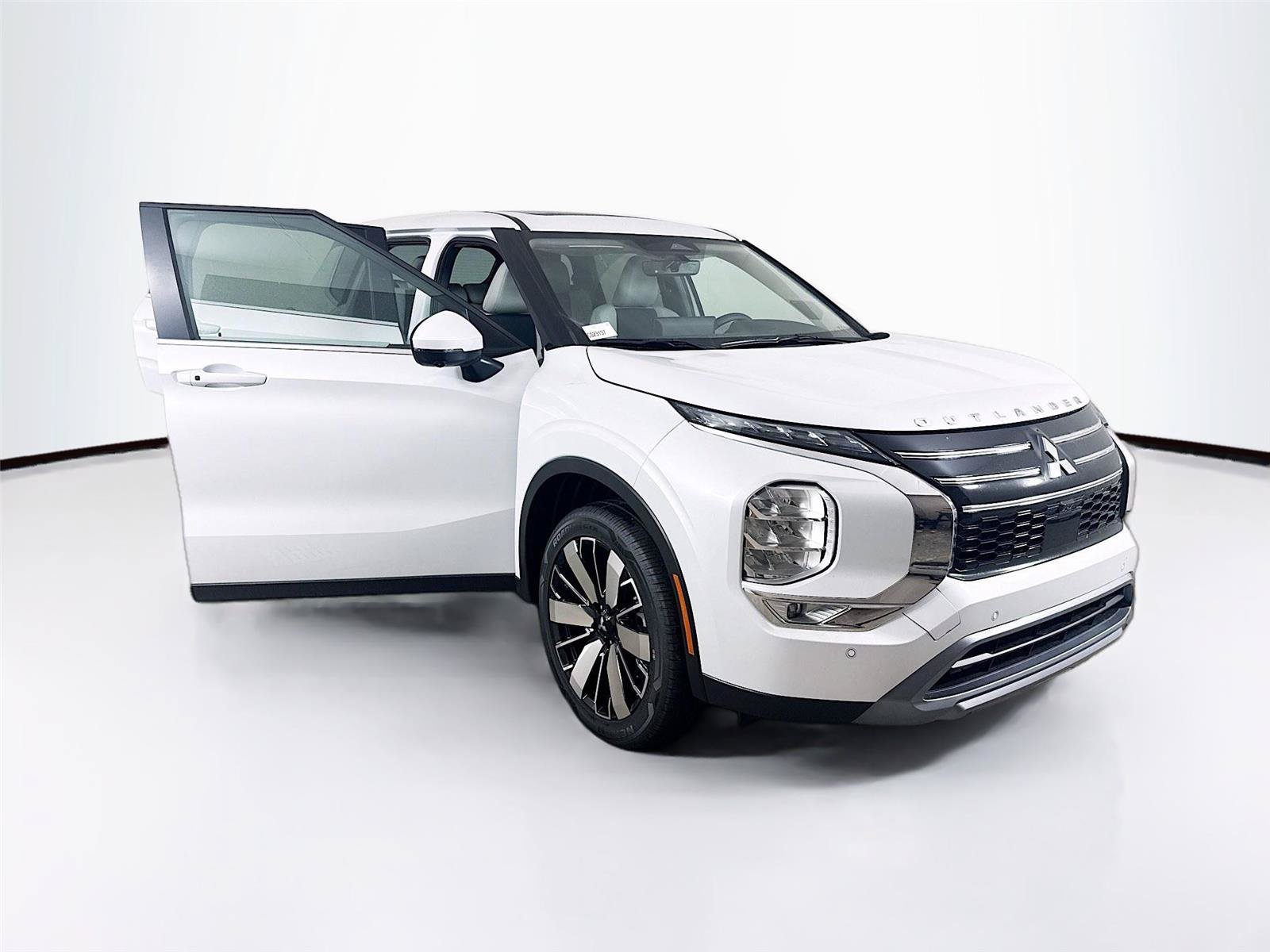 New 2026 Mitsubishi Outlander SE FWD image 35