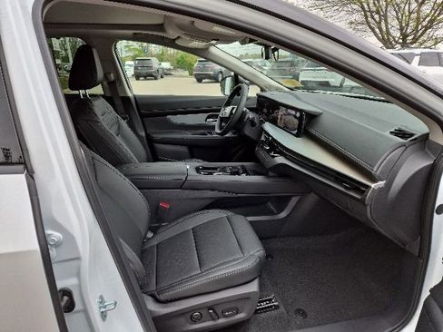 New 2026 Nissan Murano Platinum AWD/4WD image 10