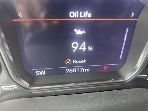 Used 2022 GMC Sierra 2500 Denali w/ Denali Black Diamond Edition image 22