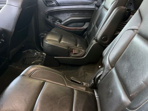 Used 2018 GMC Yukon SLT AWD/4WD image 5