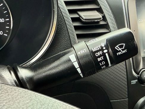 Used 2018 Kia Forte S image 21