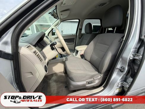 Used 2009 Ford Escape 4WD Hybrid image 13
