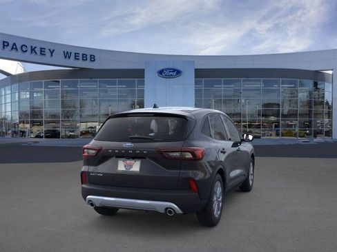 New 2026 Ford Escape Active w/ Cold Weather Package image 9