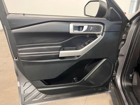 Used 2023 Ford Explorer XLT w/ Equipment Group 202A image 24