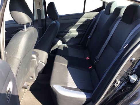 Used 2024 Nissan Versa SV FWD image 10