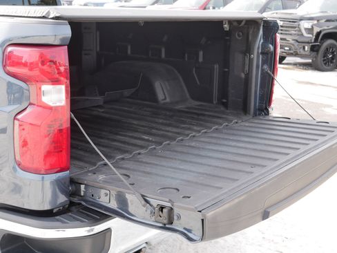 Used 2020 Chevrolet Silverado 1500 LT w/ All-Star Edition image 18