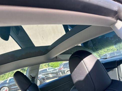 Used 2023 Tesla Model 3 Standard Range image 13