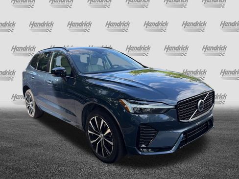 Certified 2024 Volvo XC60 B5 Plus AWD/4WD image 2
