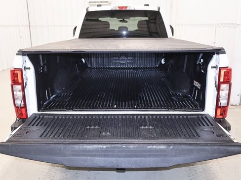 Used 2020 Ford F250 XLT image 29