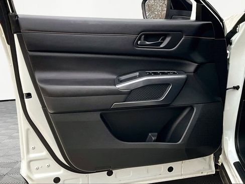 Used 2023 Nissan Pathfinder Rock Creek image 23