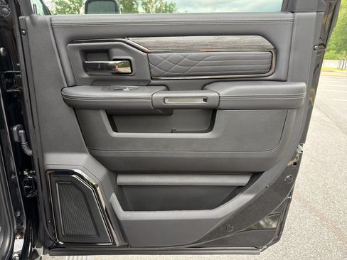 New 2026 RAM 3500 Limited AWD/4WD image 30