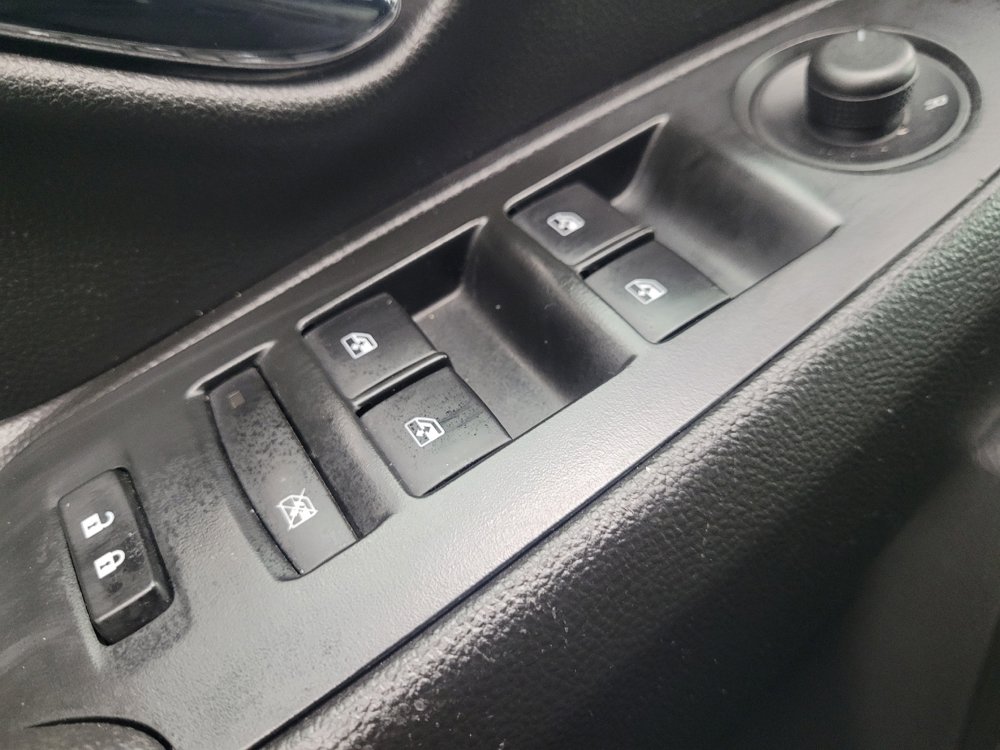 Used 2020 Chevrolet Trax LS w/ Tint and Cruise Package FWD image 27