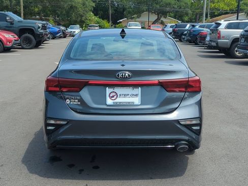 Used 2021 Kia Forte LXS FWD image 6
