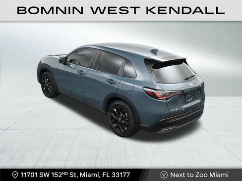 Used 2025 Honda HR-V Sport image 14