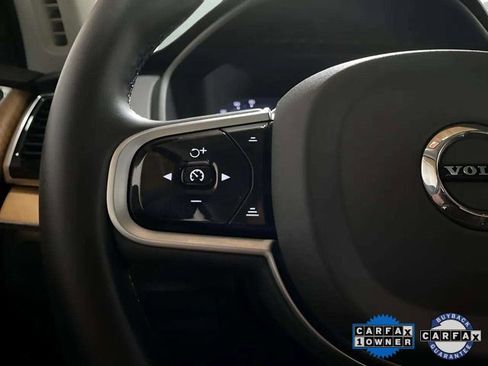 Used 2025 Volvo XC90 B6 Plus image 40